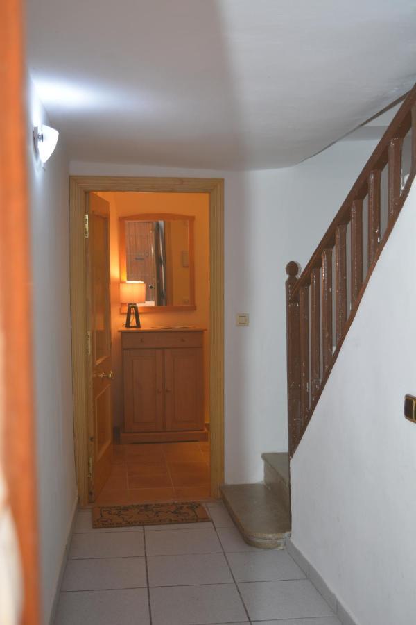 Descubre El Senorio Villa Molina de Aragon Exterior photo